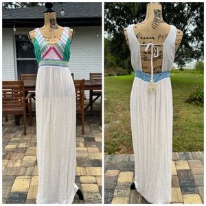 Flying Tomato | Dresses | Nwot Flying Tomato Boho Lace Backless Embroidered Maxi  Dress Size Large | Poshmark